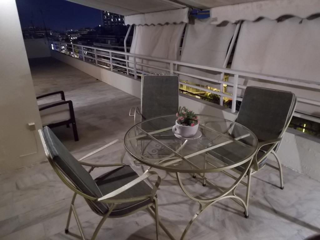 Top Floor Studio Near Metro&View&200Mbps Athen Exterior foto