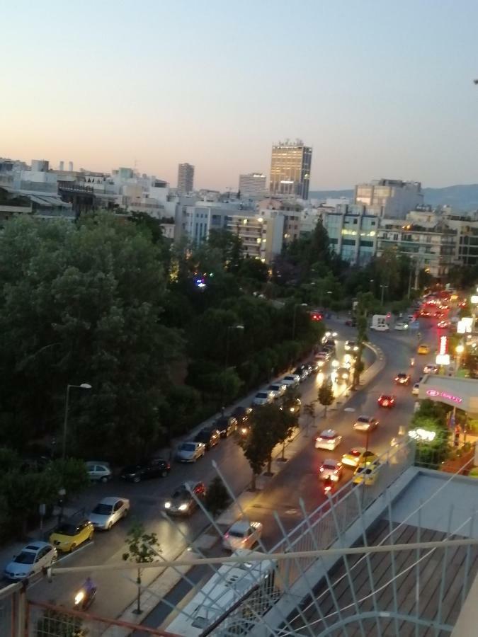 Top Floor Studio Near Metro&View&200Mbps Athen Exterior foto